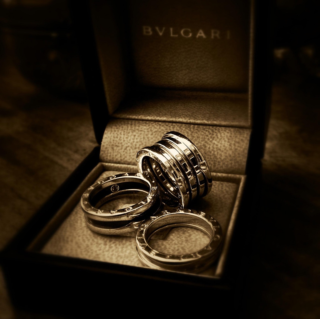 Business plan for the development of a jewelry rental company