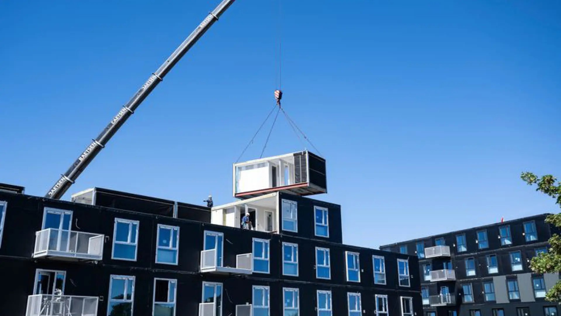 Market scan to assess entry into the Greek market market for an international provider of temporary and permanent housing